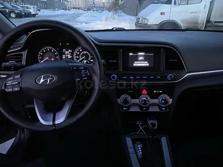 Hyundai Elantra 2018 года за 8 200 000 тг. в Астана – фото 11