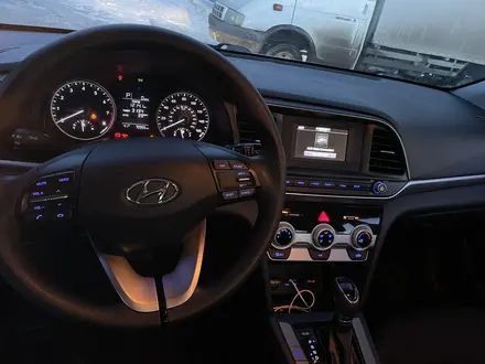 Hyundai Elantra 2018 года за 8 200 000 тг. в Астана – фото 12