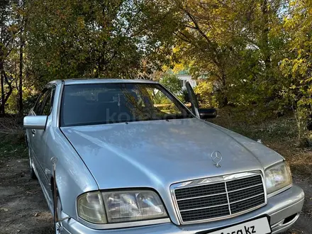 Mercedes-Benz C 220 1995 года за 1 796 273 тг. в Талдыкорган – фото 5