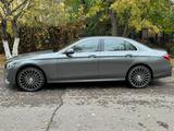 Mercedes-Benz E 220 2019 года за 15 000 000 тг. в Караганда – фото 3