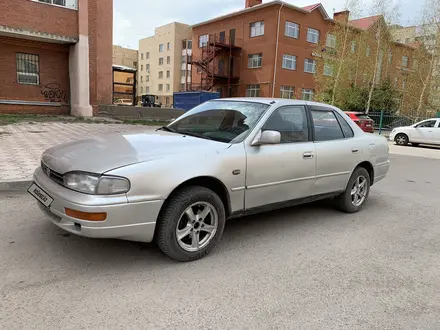 Toyota Camry 1994 года за 1 700 000 тг. в Астана – фото 2