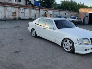 Mercedes-Benz S 320