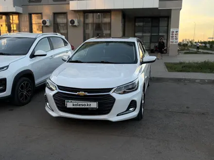 Chevrolet Onix 2023 года за 6 000 000 тг. в Астана – фото 3