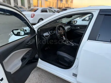 Chevrolet Onix 2023 года за 6 000 000 тг. в Астана – фото 6