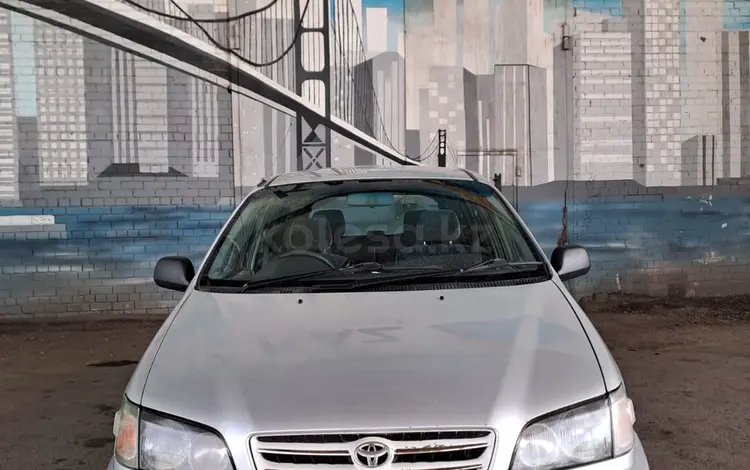 Toyota Ipsum 1996 года за 3 450 000 тг. в Семей