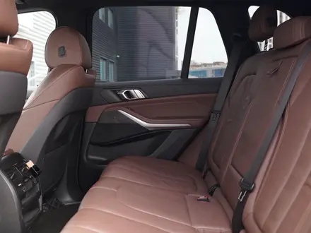 BMW X5 2019 года за 34 000 000 тг. в Астана – фото 16