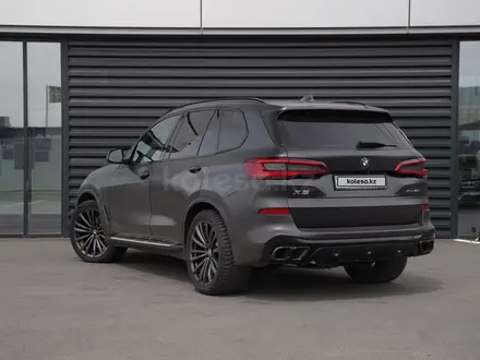 BMW X5 2019 года за 34 000 000 тг. в Астана – фото 4