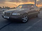 Mercedes-Benz C 220 1993 годаfor1 500 000 тг. в Тараз