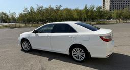 Toyota Camry 2015 года за 11 000 000 тг. в Атырау – фото 3