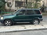 Honda CR-V 1999 года за 3 800 000 тг. в Алматы – фото 2