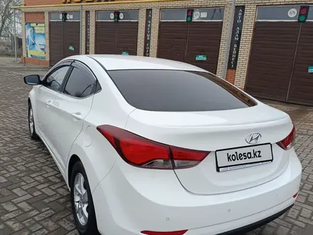 Hyundai Elantra 2015 года за 6 300 000 тг. в Алматы – фото 4