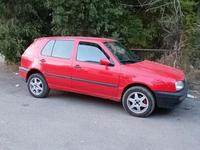 Volkswagen Golf 1994 годаүшін1 500 000 тг. в Талдыкорган