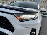 Toyota RAV4 2020 года за 14 800 000 тг. в Алматы – фото 5