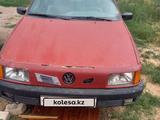 Volkswagen Passat 1992 годаүшін1 000 000 тг. в Аркалык