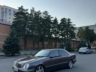 Mercedes-Benz E 430