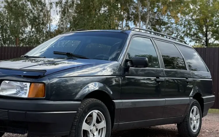 Volkswagen Passat 1993 годаүшін1 450 000 тг. в Караганда