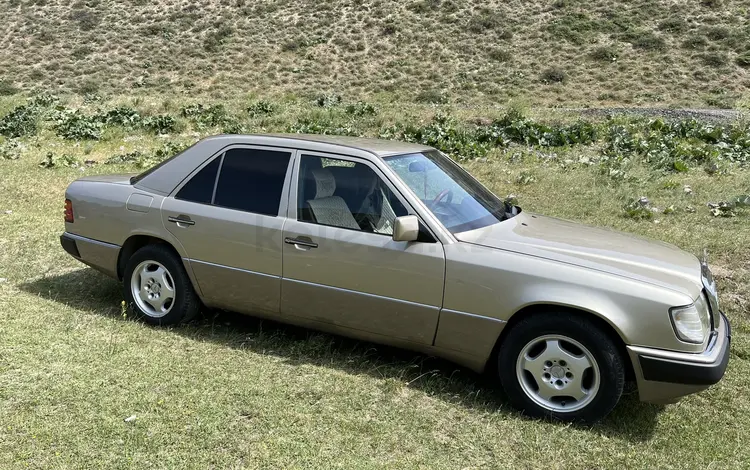 Mercedes-Benz E 230 1992 годаүшін2 450 000 тг. в Туркестан