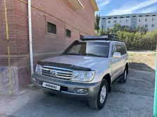 Toyota Land Cruiser, 2001