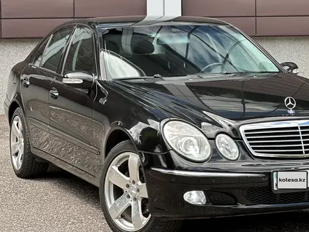 Mercedes-Benz E 320 2003 года за 5 870 000 тг. в Караганда – фото 4