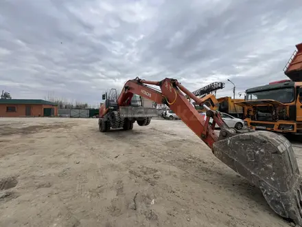 Hitachi  Колёсные 2011 года за 30 000 000 тг. в Костанай – фото 18