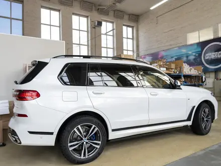 Электрические выдвижные пороги BMW X7 G07 за 490 000 тг. в Алматы – фото 12