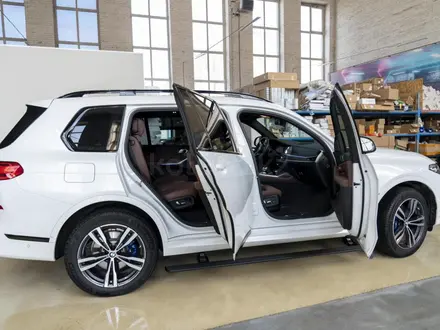 Электрические выдвижные пороги BMW X7 G07 за 490 000 тг. в Алматы – фото 14