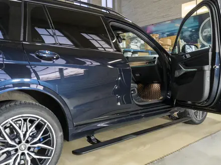 Электрические выдвижные пороги BMW X7 G07 за 490 000 тг. в Алматы – фото 4