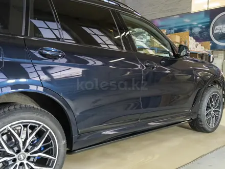 Электрические выдвижные пороги BMW X7 G07 за 490 000 тг. в Алматы – фото 6