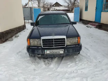 Mercedes-Benz E 230 1991 года за 700 000 тг. в Талдыкорган – фото 29