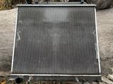 Радиатор охлаждения двигателя 3.0 за 50 000 тг. в Усть-Каменогорск – фото 2