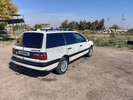 Volkswagen Passat 1993 года за 2 550 000 тг. в Жетысай – фото 8