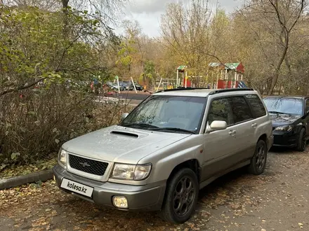 Subaru Forester 1997 года за 3 100 000 тг. в Усть-Каменогорск – фото 2