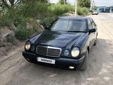 Mercedes-Benz E 320 1996 годаfor3 900 000 тг. в Шымкент