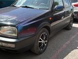 Volkswagen Golf 1992 годаүшін1 700 000 тг. в Астана – фото 5