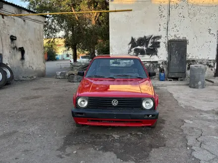 Volkswagen Golf 1991 года за 800 000 тг. в Алматы
