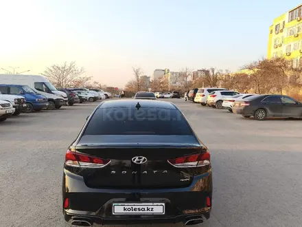 Hyundai Sonata 2019 года за 9 500 000 тг. в Актау – фото 6