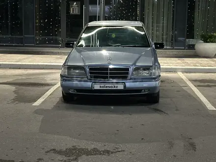 Mercedes-Benz C 200 1994 года за 1 450 000 тг. в Караганда – фото 2