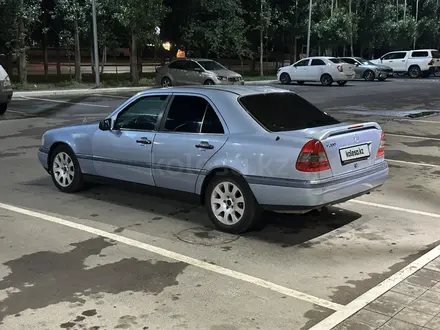 Mercedes-Benz C 200 1994 года за 1 450 000 тг. в Караганда – фото 7