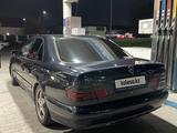 Mercedes-Benz E 320 2002 годаfor3 990 000 тг. в Шымкент – фото 2