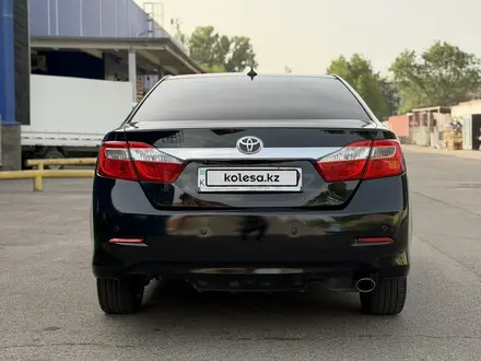 Toyota Camry 2014 года за 7 900 000 тг. в Алматы – фото 7
