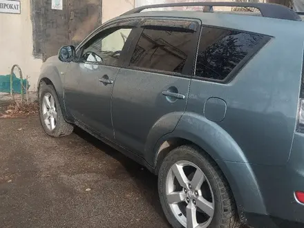 Mitsubishi Outlander 2007 года за 4 800 000 тг. в Алматы – фото 3