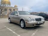 Mercedes-Benz E 320 2000 годаүшін5 200 000 тг. в Актау