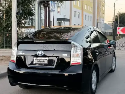 Toyota Prius 2011 года за 2 976 000 тг. в Уральск