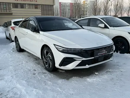 Hyundai Elantra 2023 года за 10 100 000 тг. в Астана