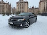 Toyota Camry 2013 годаfor8 350 000 тг. в Астана