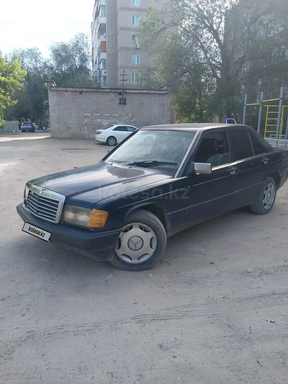 Mercedes-Benz 190, 1992