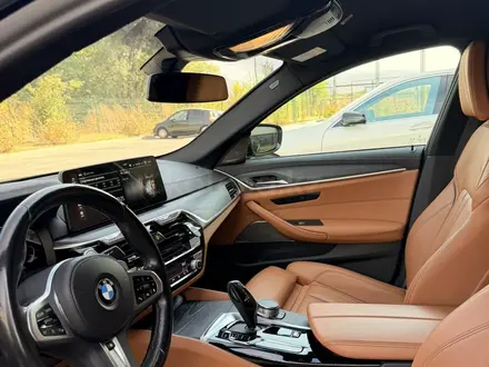 BMW 530 2021 года за 26 000 000 тг. в Алматы – фото 11