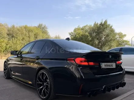 BMW 530 2021 года за 26 000 000 тг. в Алматы – фото 2