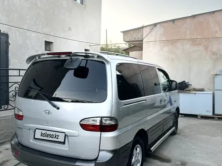 Hyundai Starex 2004 года за 3 800 000 тг. в Кентау – фото 3