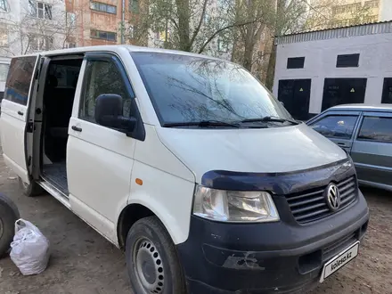 Volkswagen Transporter 2003 года за 4 300 000 тг. в Павлодар – фото 2